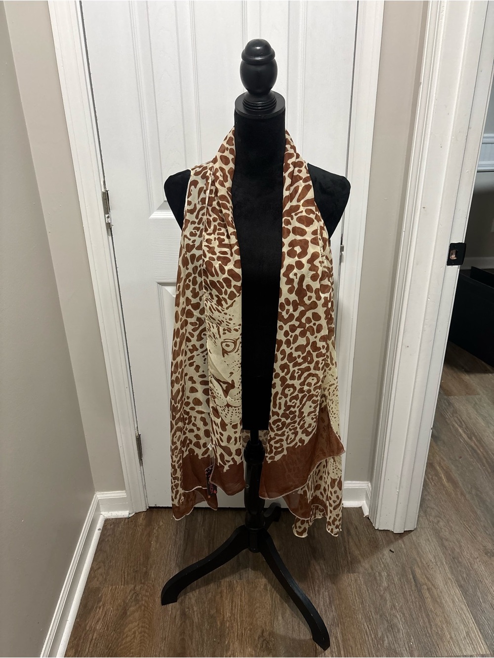 Leopard-Print Lightweight Vest Scarf in Brown and Cream